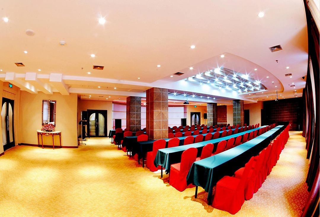 Gfour Holiday Hotel
